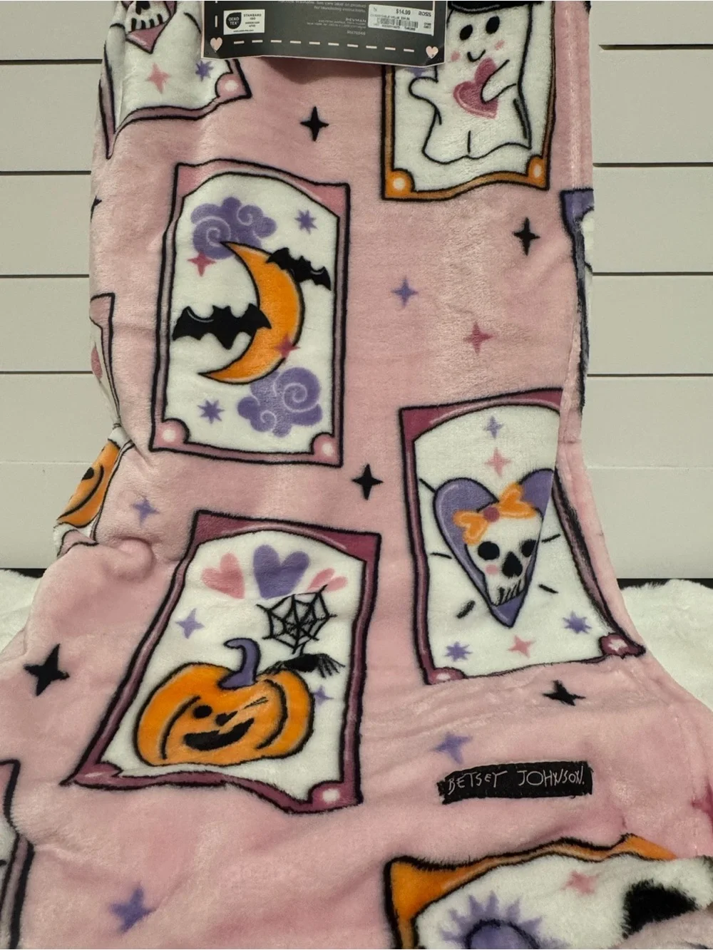 NWT Betsey Johnson Ultra Soft Plush Halloween pumpkin, skull ghost, Throw Blanke
